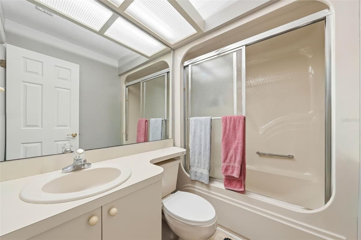 29116 BEAUCLAIRE DRIVE — photo 39 of 64