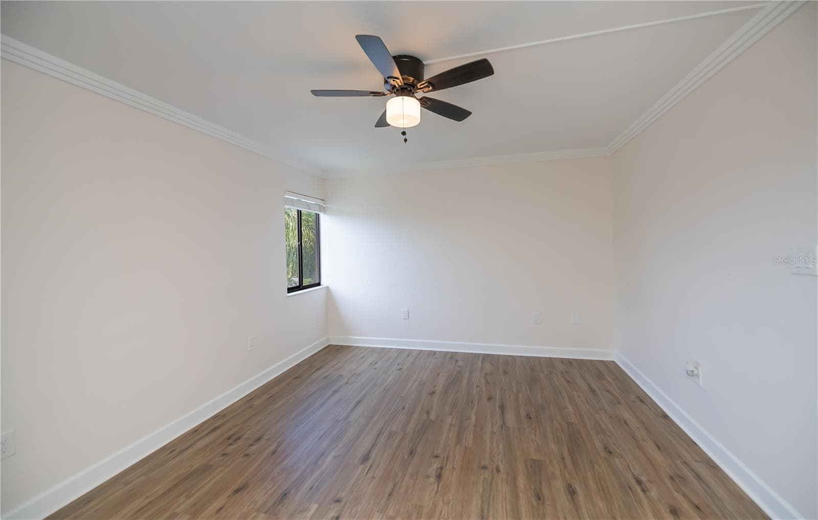 4396 BOWSPRIT COURT — photo 20 of 57
