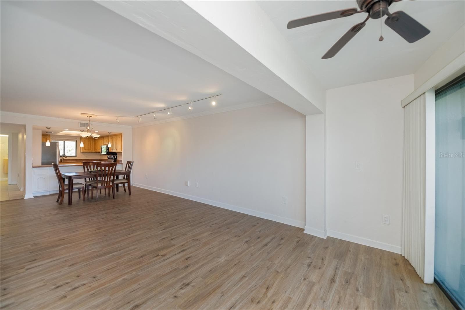4396 BOWSPRIT COURT — photo 14 of 57