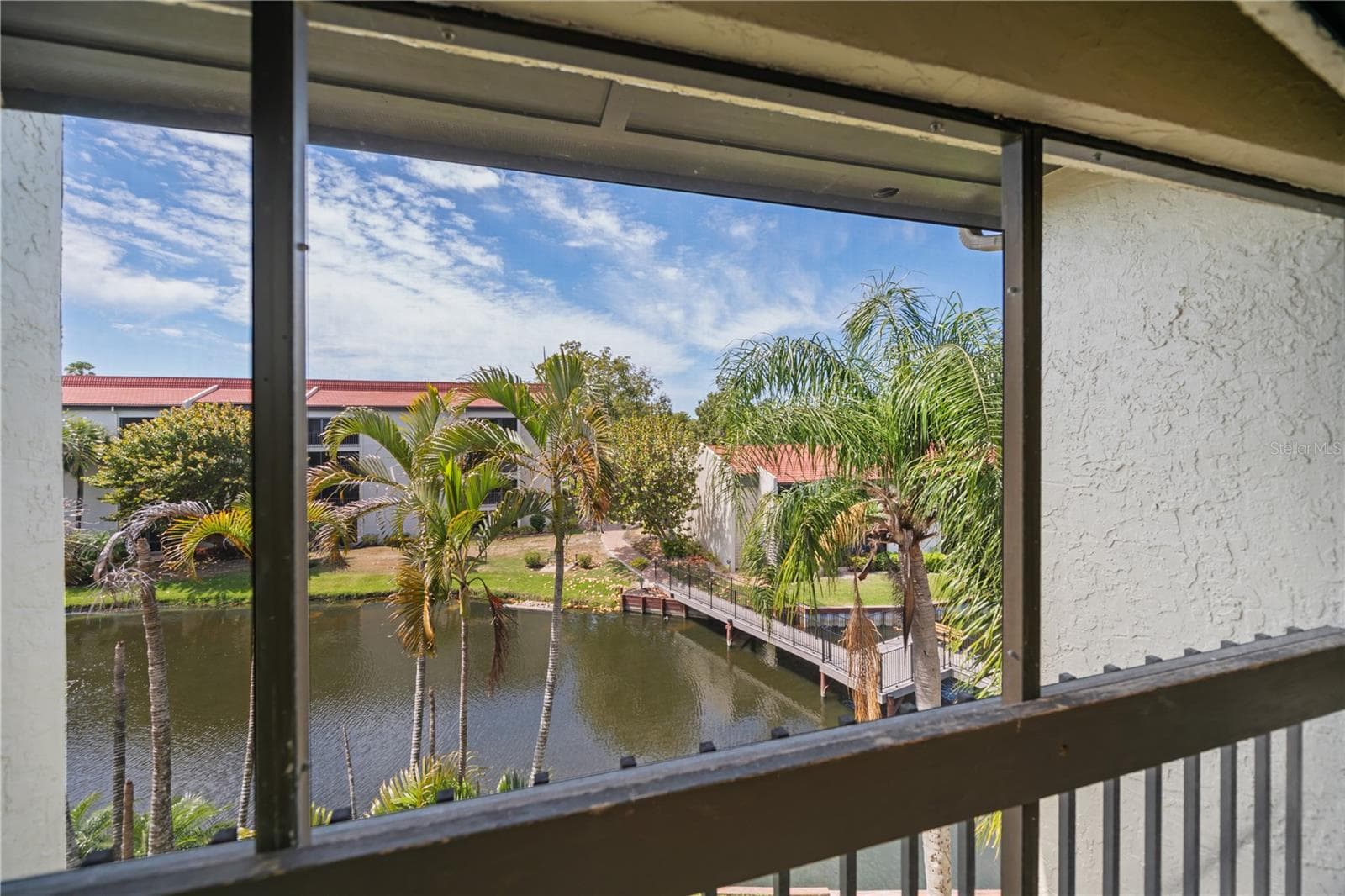 4396 BOWSPRIT COURT — photo 17 of 57