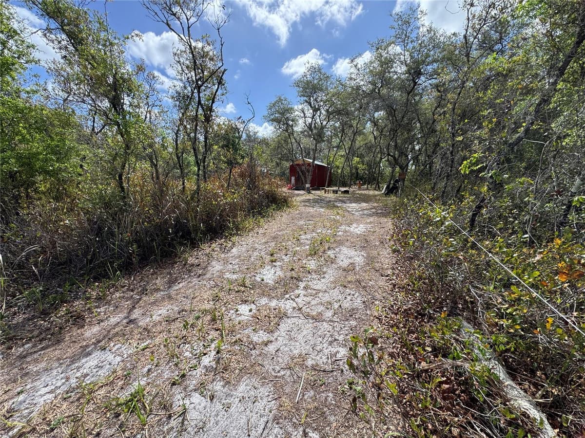 1873 FOXGLOVE ROAD — photo 3 of 20