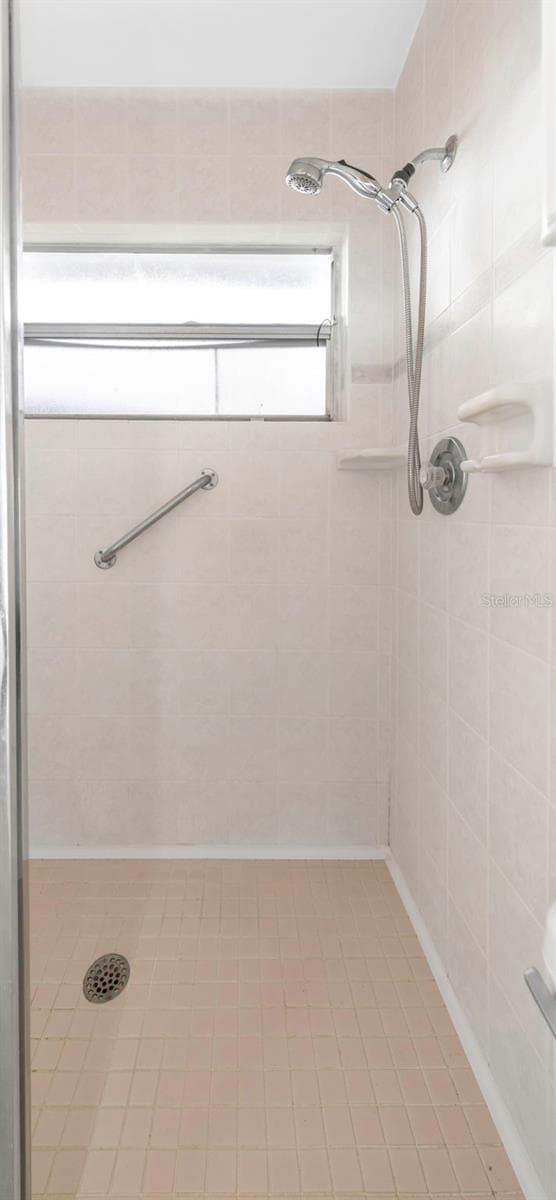 9220 40TH STREET — photo 33 of 78