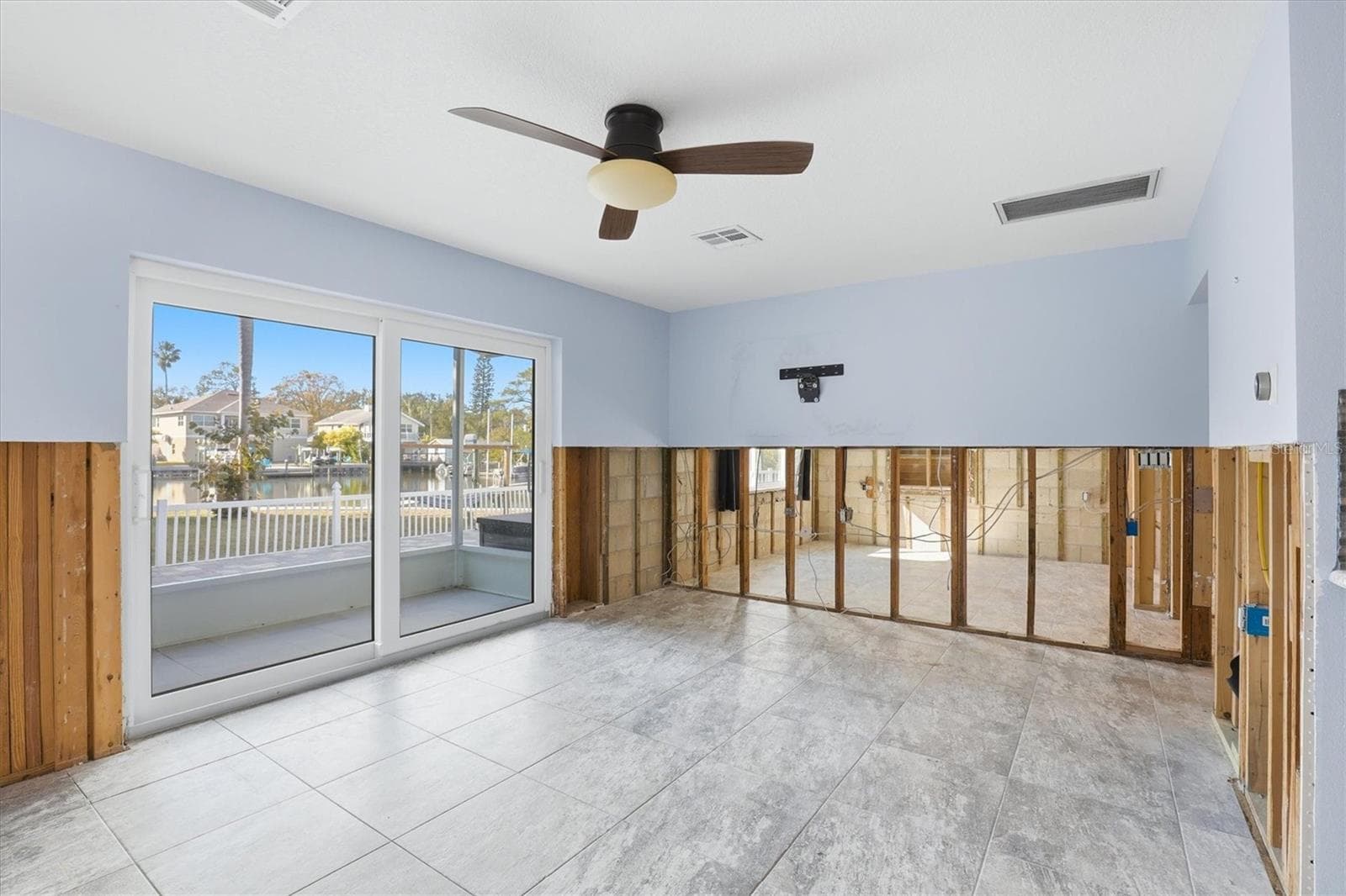 302 GEORGIA AVENUE — photo 14 of 61