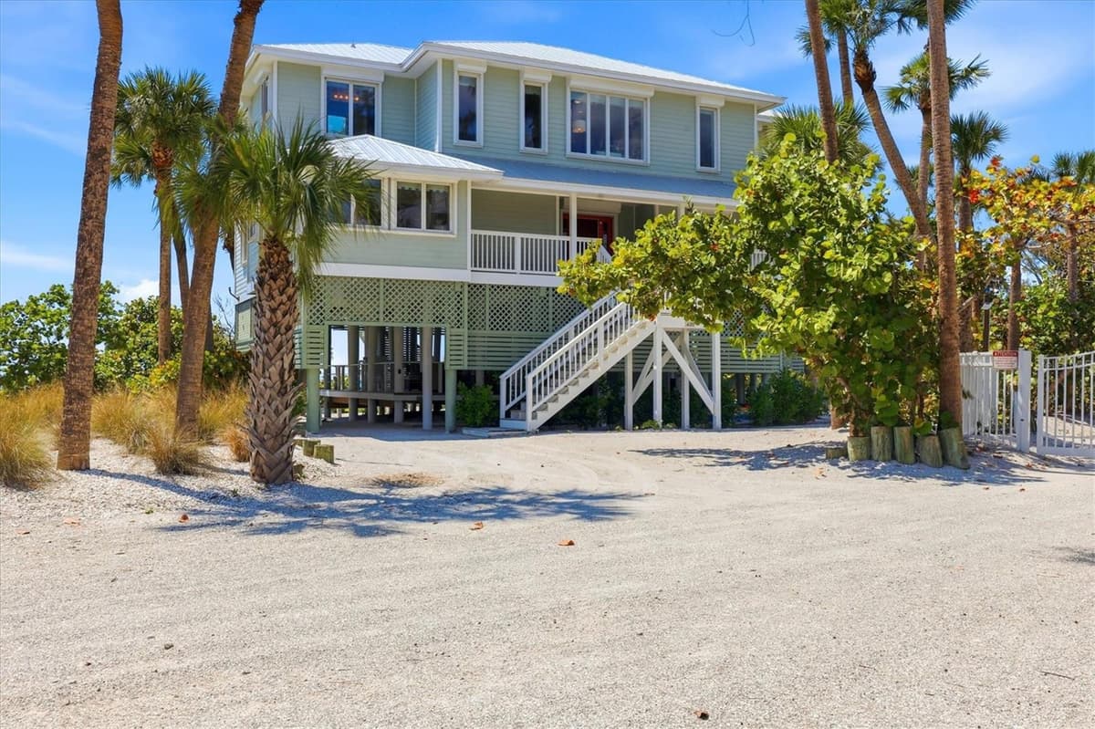 400 GULF BOULEVARD — photo 62 of 80