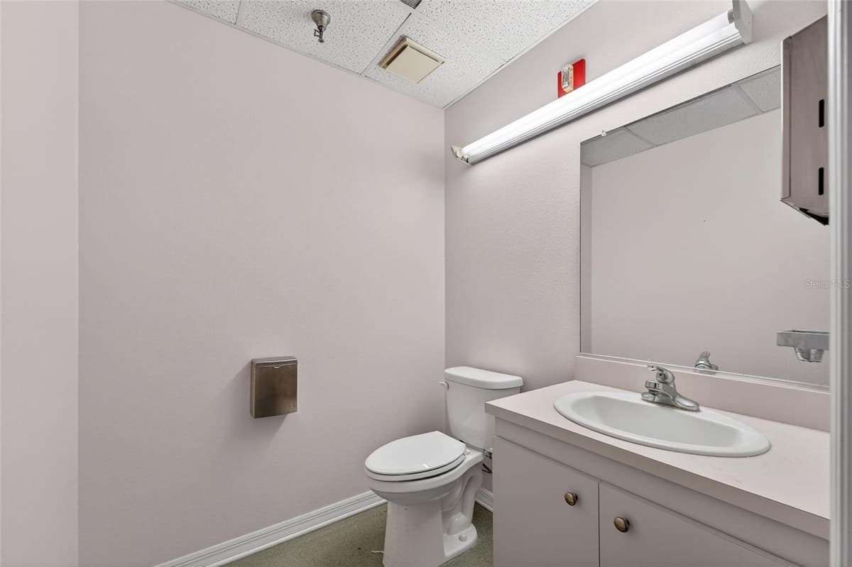 106 EVERS STREET — photo 15 of 44