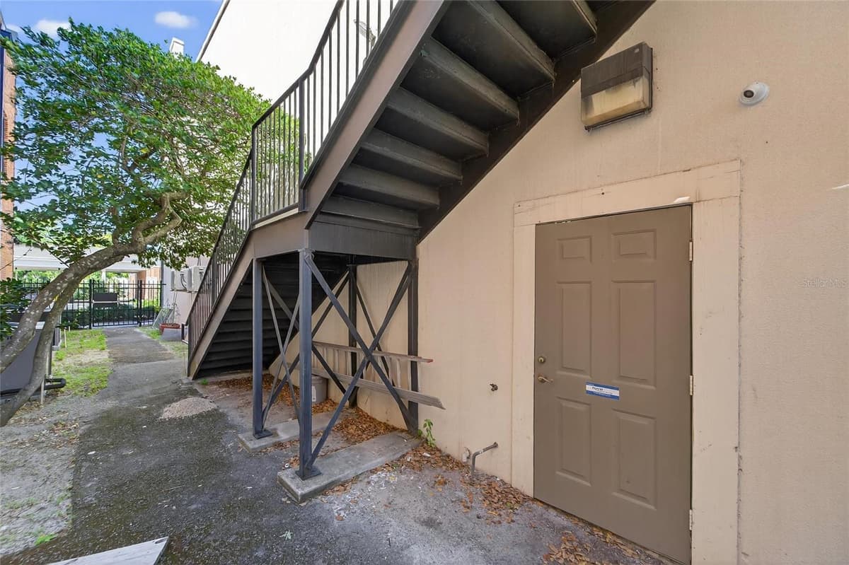 106 EVERS STREET — photo 40 of 44