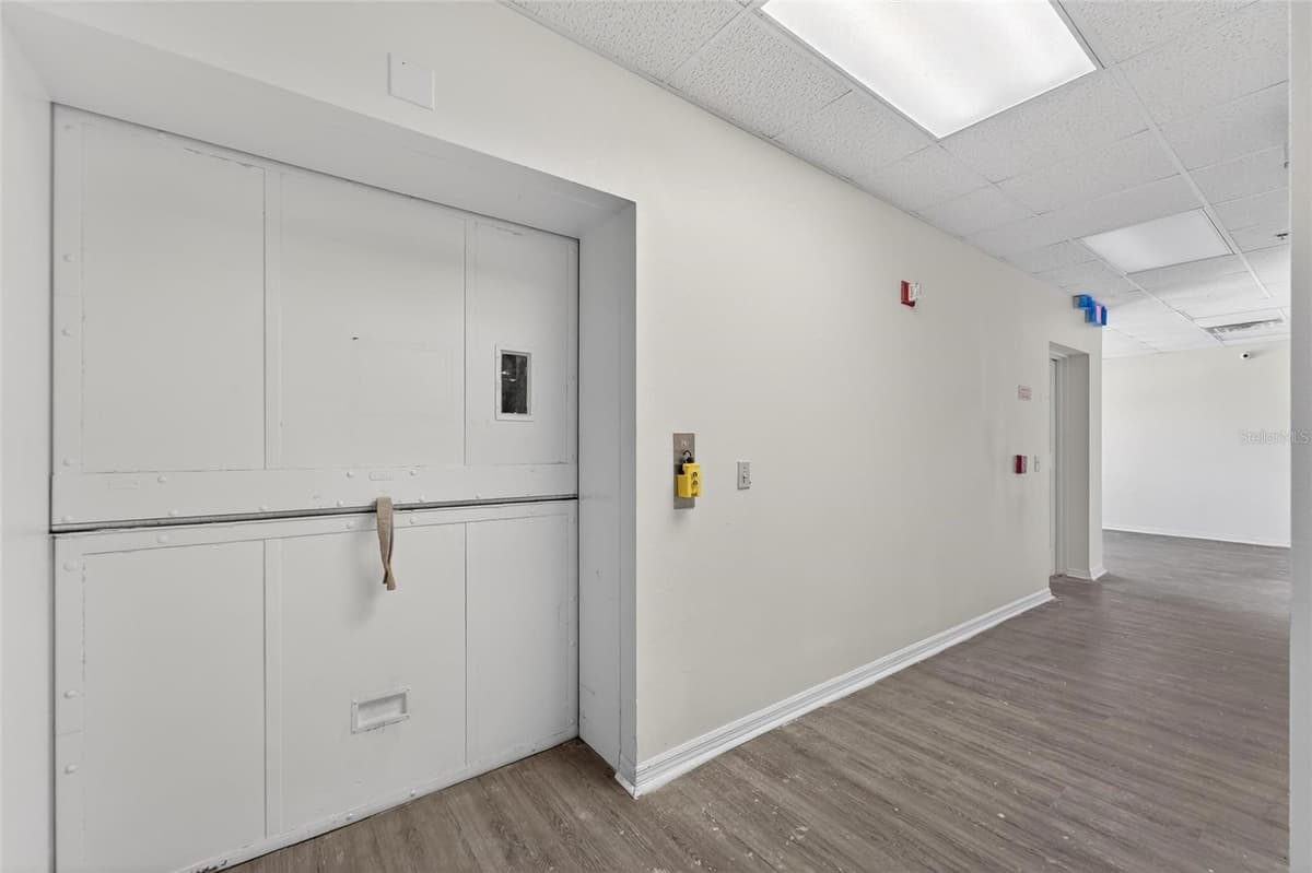106 EVERS STREET — photo 20 of 44
