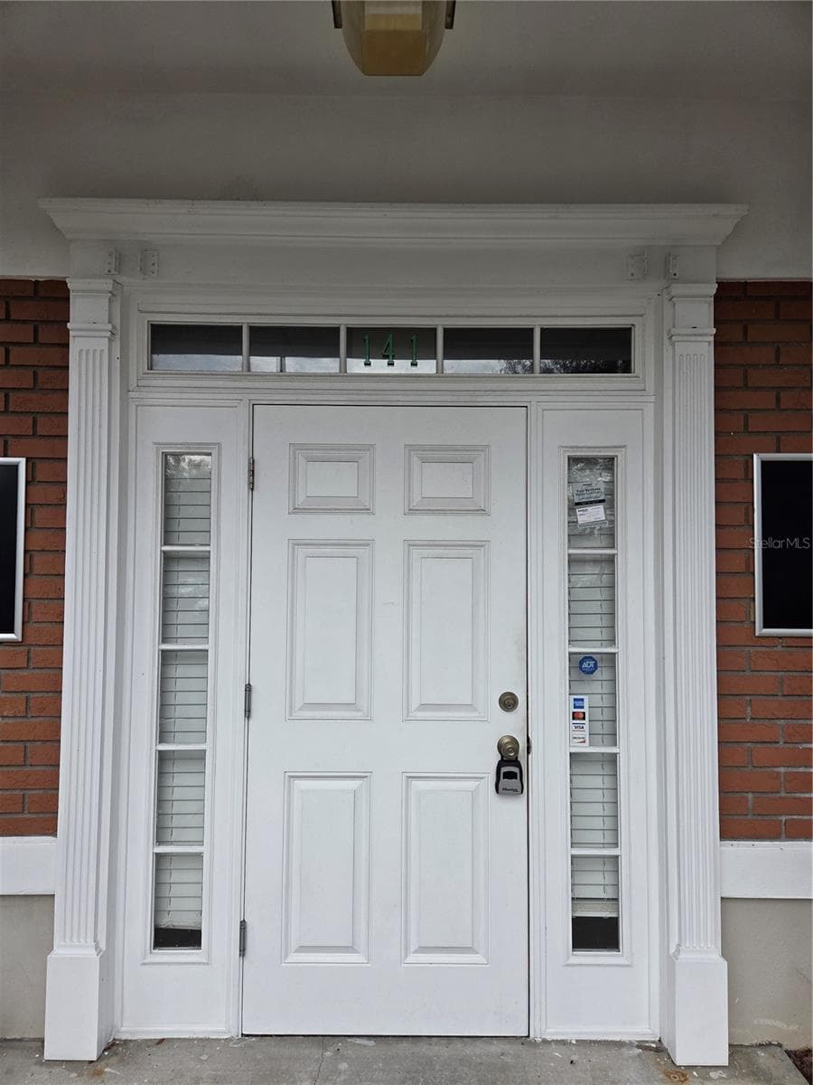 141 OAKWOOD AVENUE — photo 26 of 31