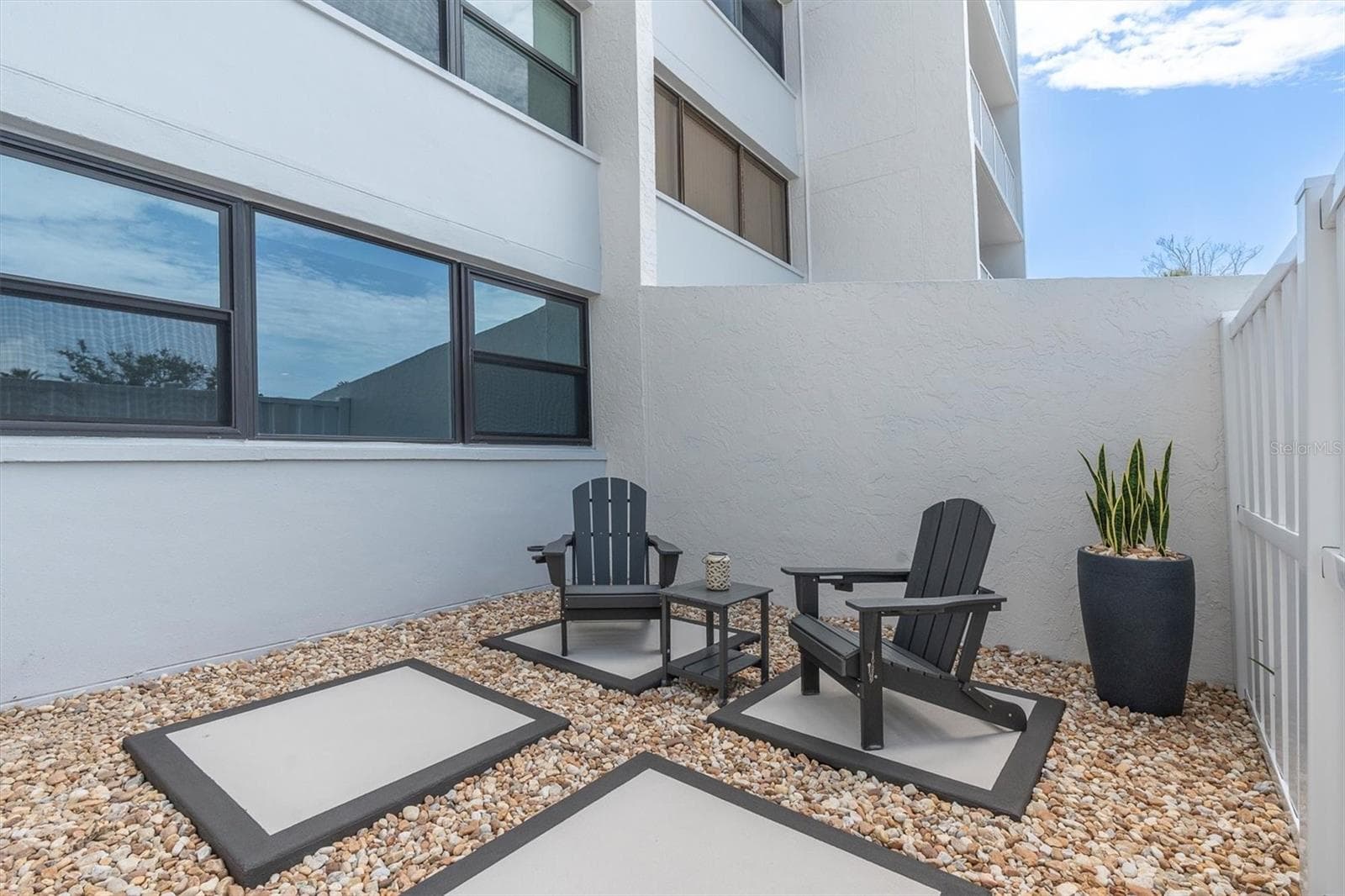 450 TREASURE ISLAND CAUSEWAY — photo 13 of 44