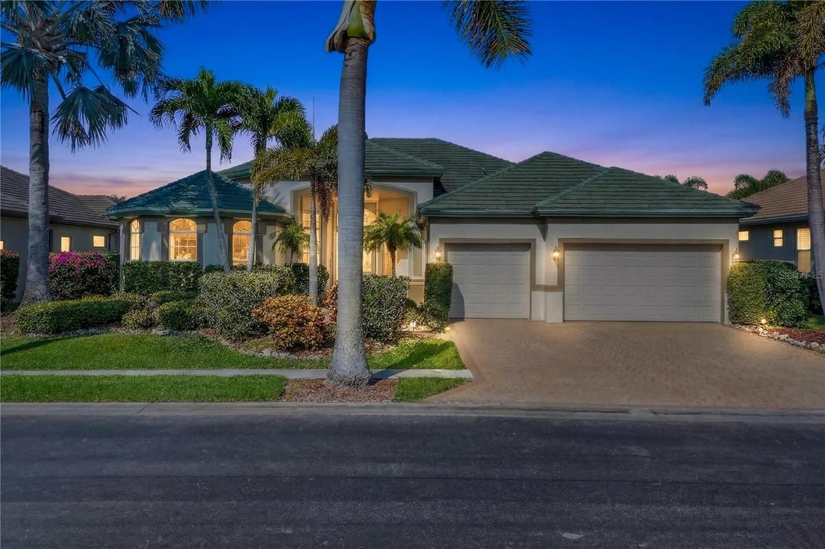 15930 CATALPA COVE DRIVE — photo 2 of 54