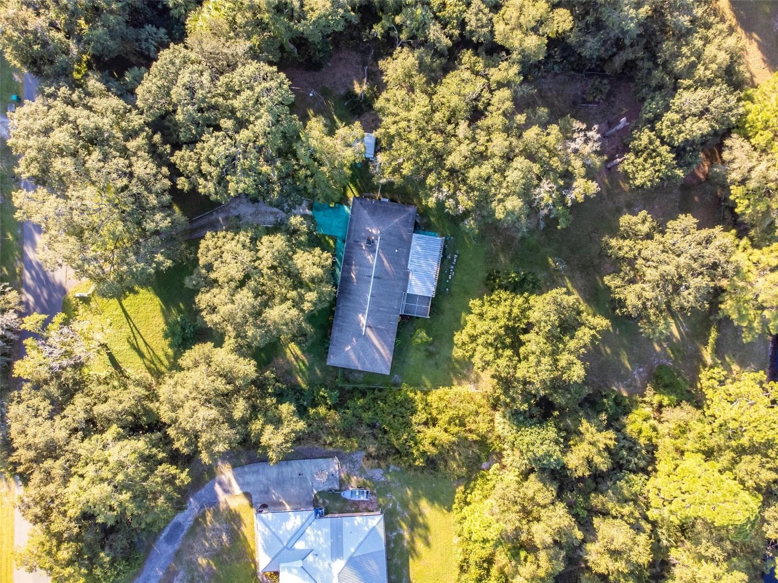 4022 CANAVERAL GROVES BOULEVARD — photo 14 of 50