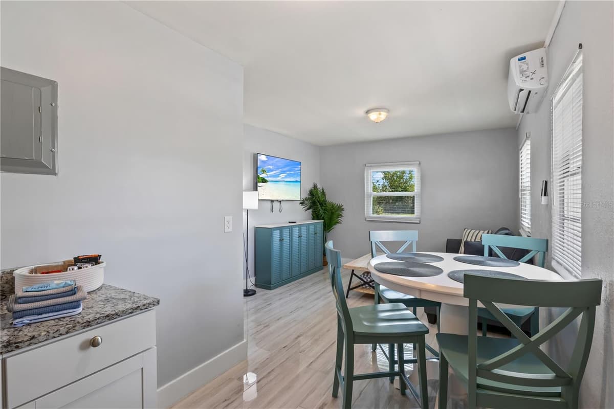 12200 SHOREVIEW DRIVE — photo 55 of 88