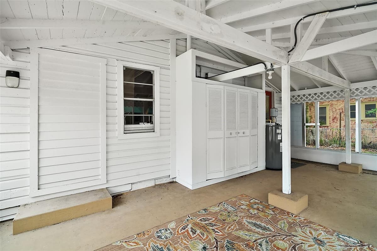 427 GROVE STREET — photo 8 of 29