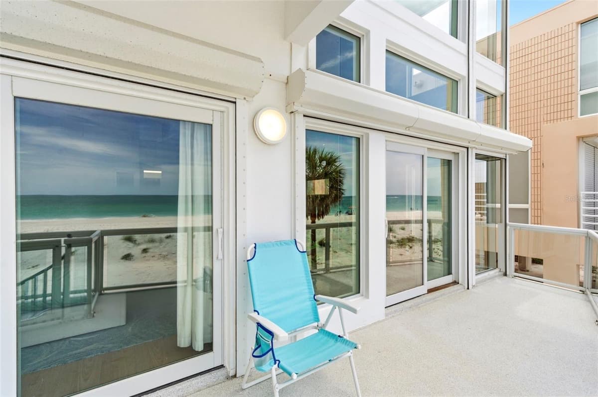 8680 GULF BOULEVARD — photo 54 of 89