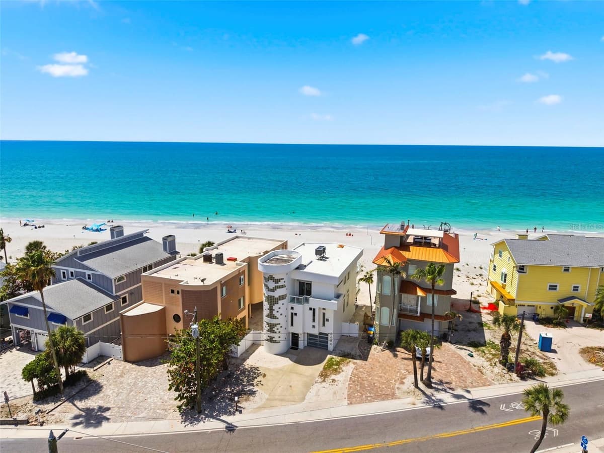 8680 GULF BOULEVARD — photo 79 of 89