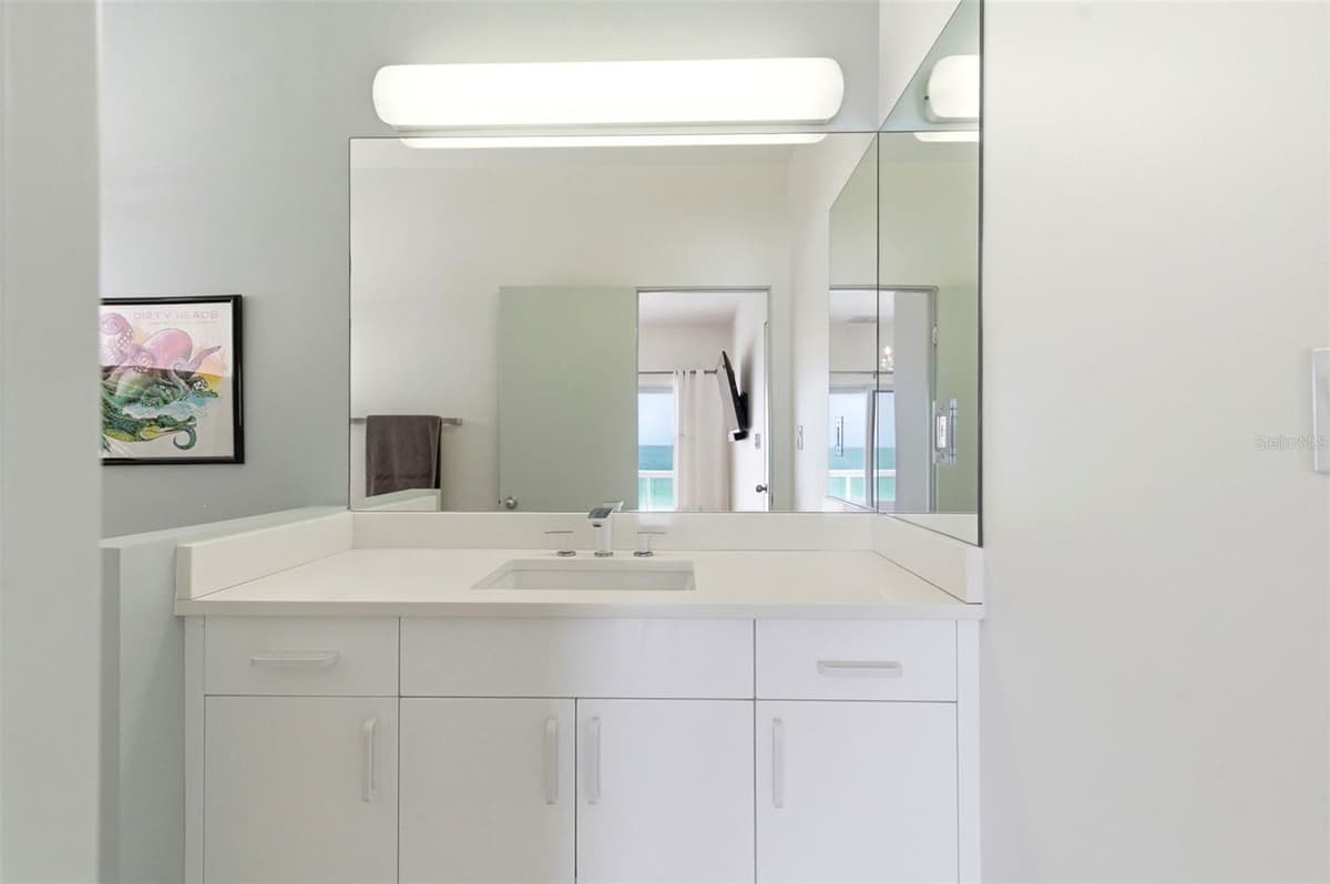 8680 GULF BOULEVARD — photo 33 of 89