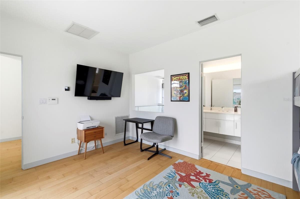 8680 GULF BOULEVARD — photo 48 of 89