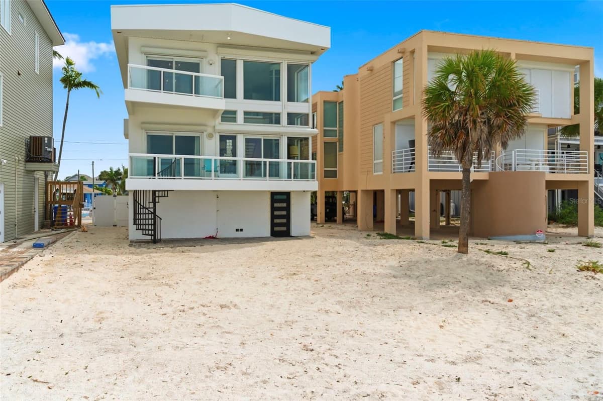 8680 GULF BOULEVARD — photo 68 of 89