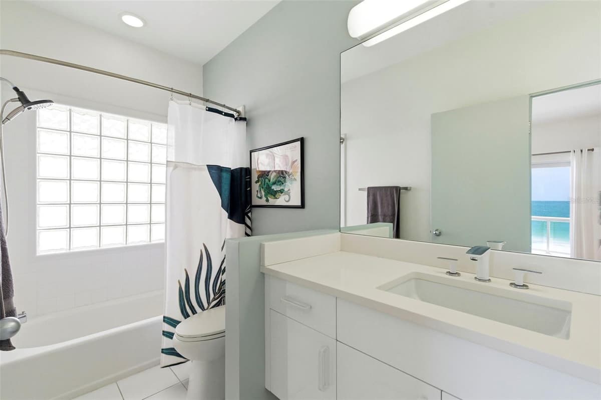 8680 GULF BOULEVARD — photo 45 of 89