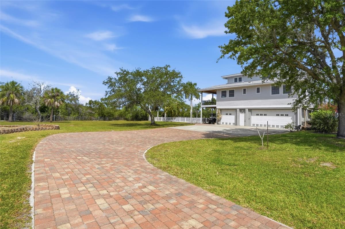 455 HORSESHOE LOOP ROAD — photo 41 of 49