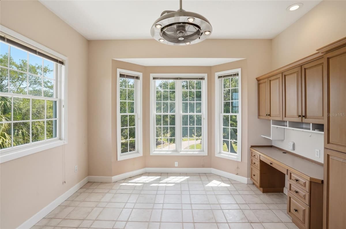 455 HORSESHOE LOOP ROAD — photo 15 of 49