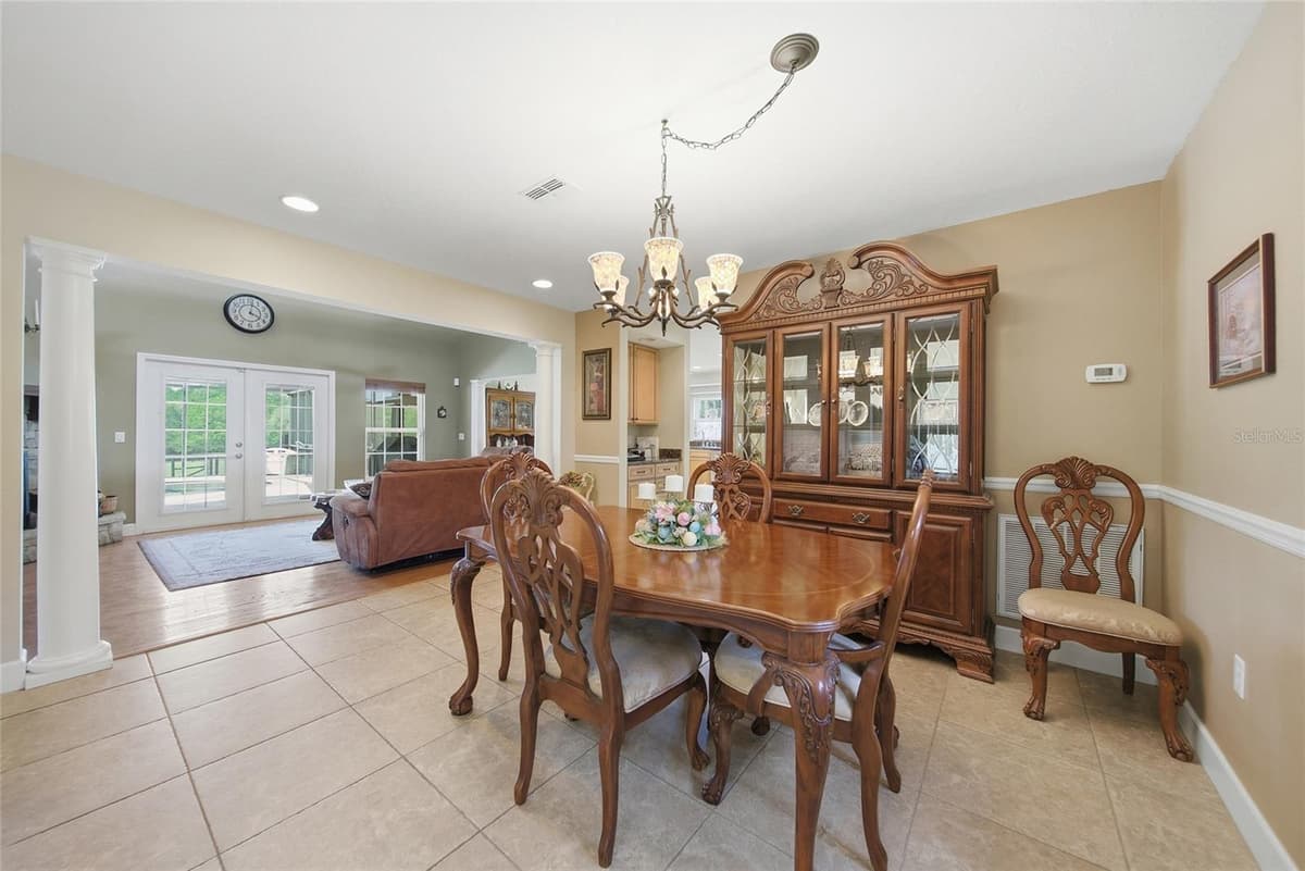 32640 BLUEBERRY HILL WAY — photo 6 of 43