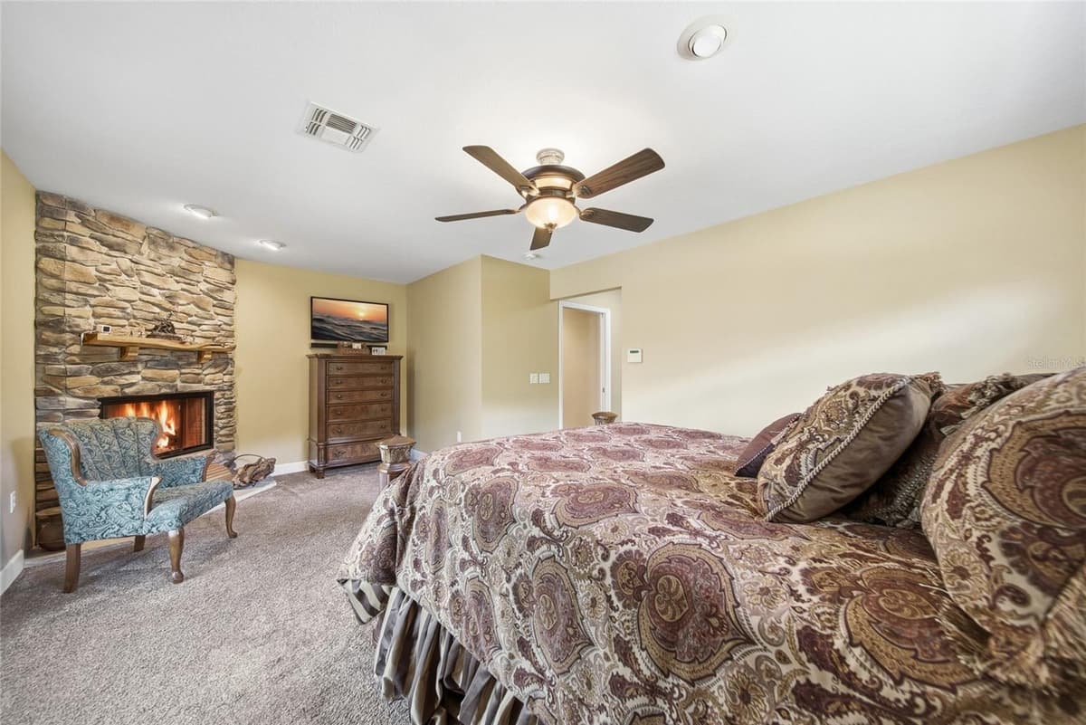 32640 BLUEBERRY HILL WAY — photo 30 of 43