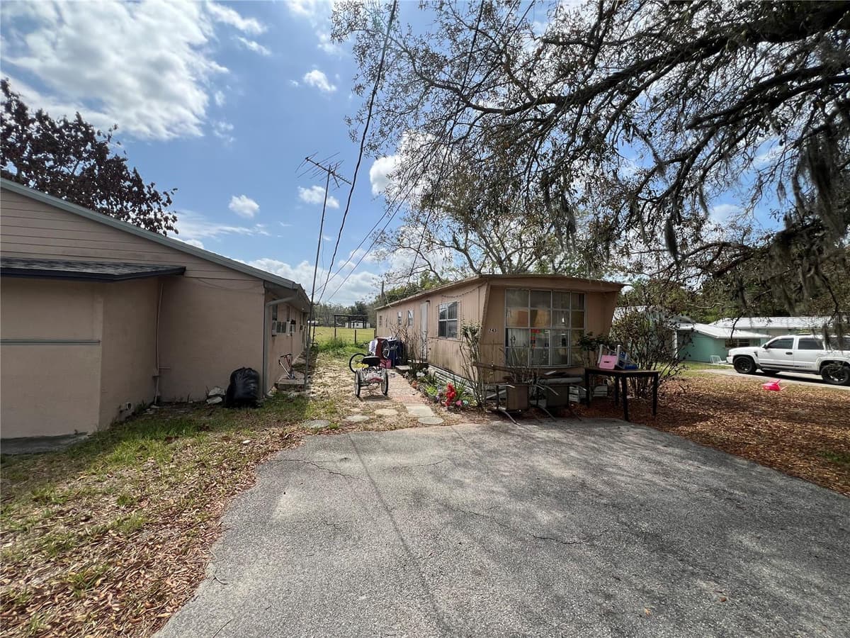 617 MYERS BOULEVARD — photo 4 of 5