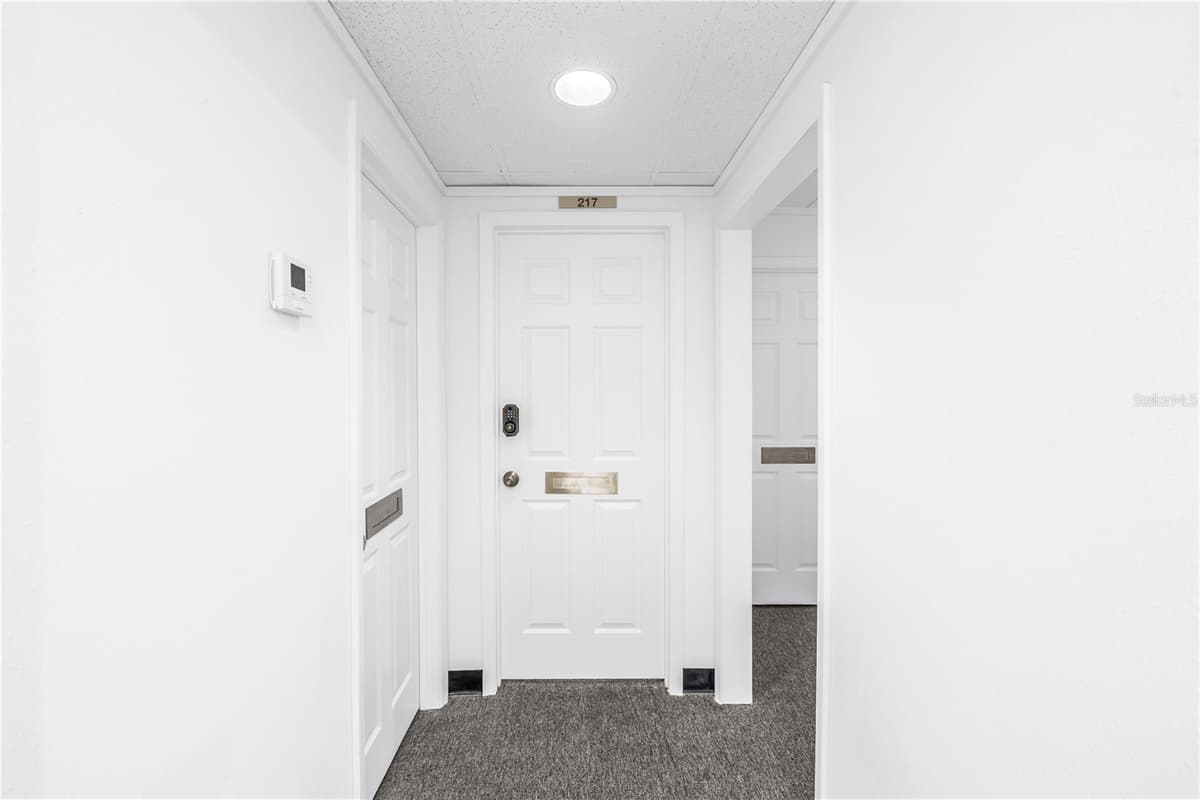 1960 STICKNEY POINT ROAD — photo 5 of 29
