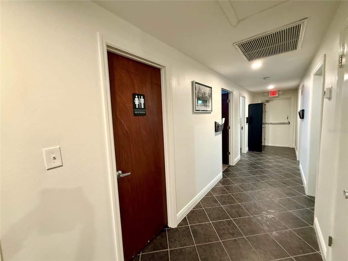 220 CORAL SANDS DRIVE — photo 33 of 71