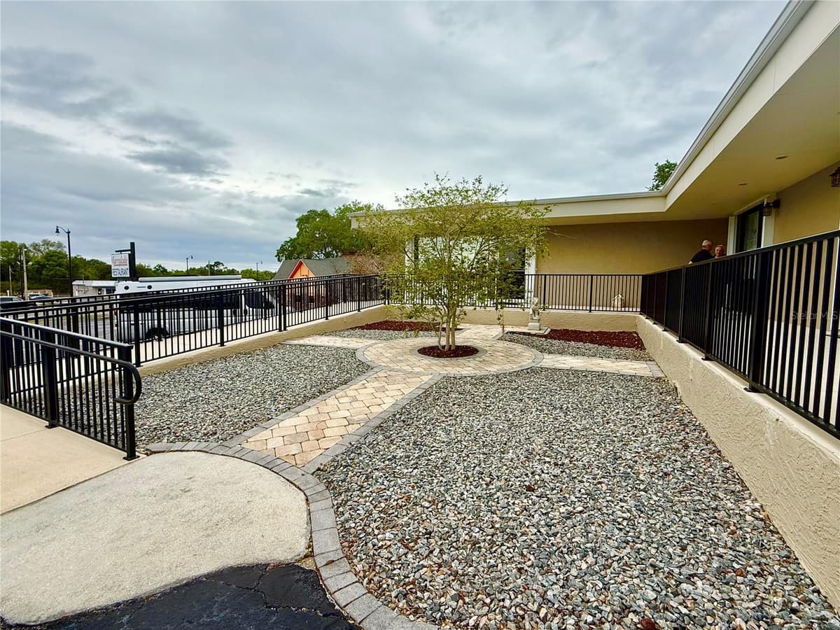 220 CORAL SANDS DRIVE — photo 15 of 71