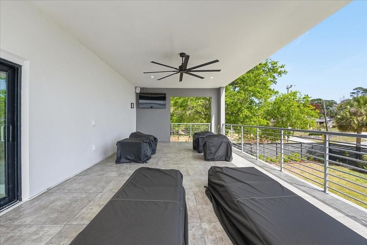 2175 TROPICAL TRAIL — photo 37 of 66