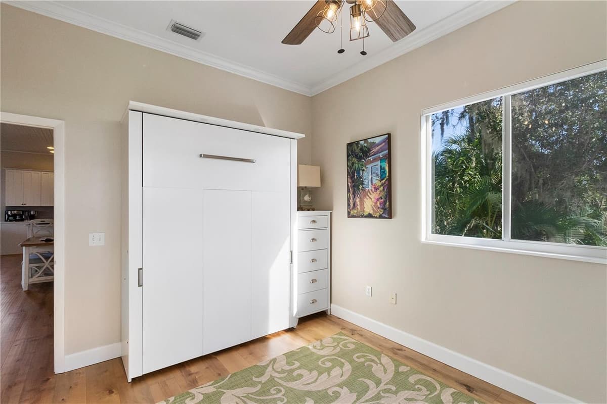 7325 HOLLY ROAD — photo 31 of 77