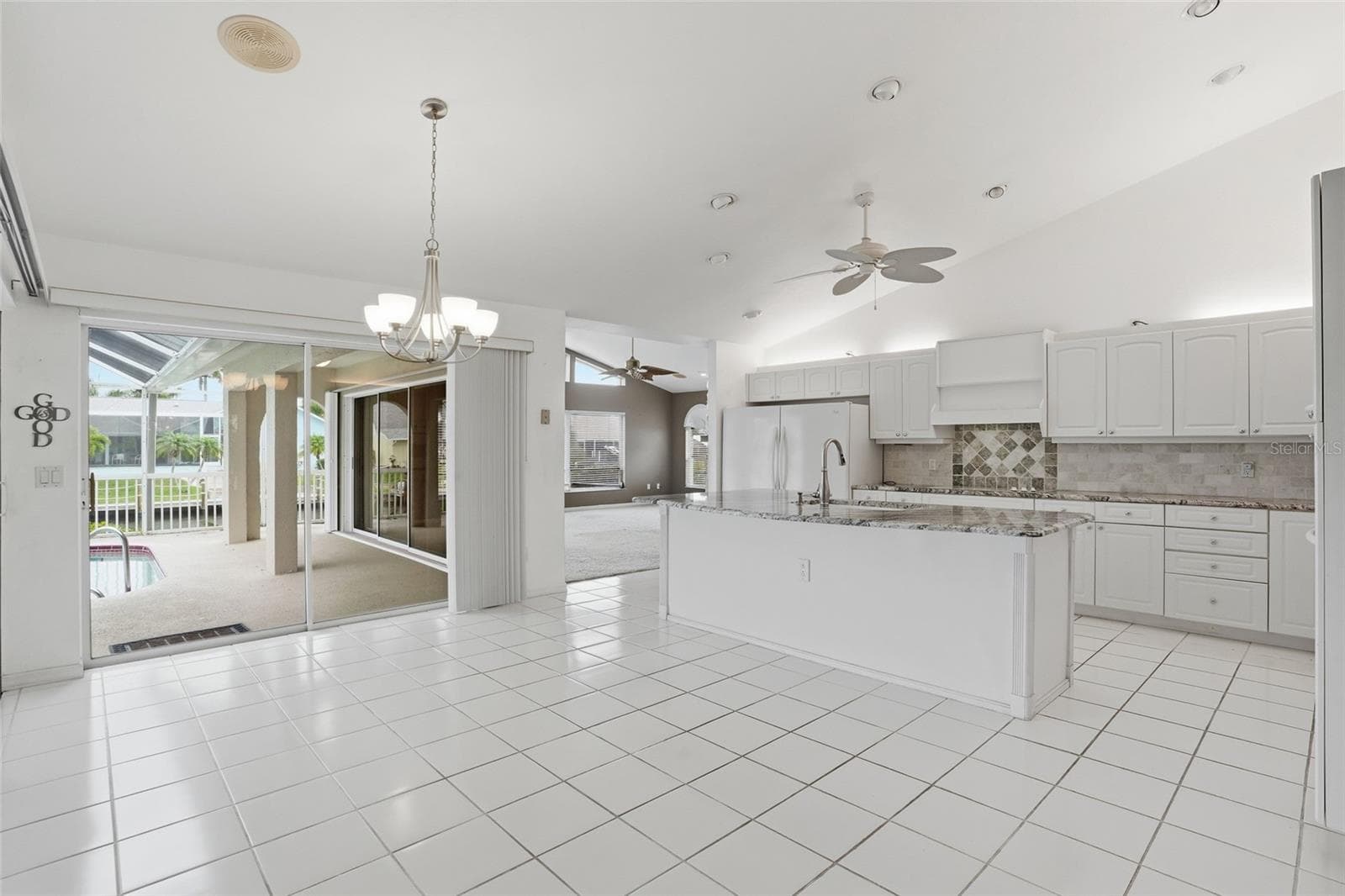 1411 54TH TERRACE — photo 13 of 58