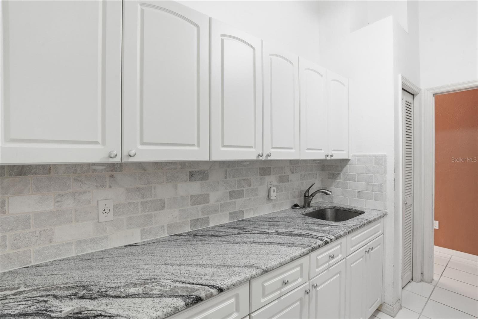 1411 54TH TERRACE — photo 38 of 58