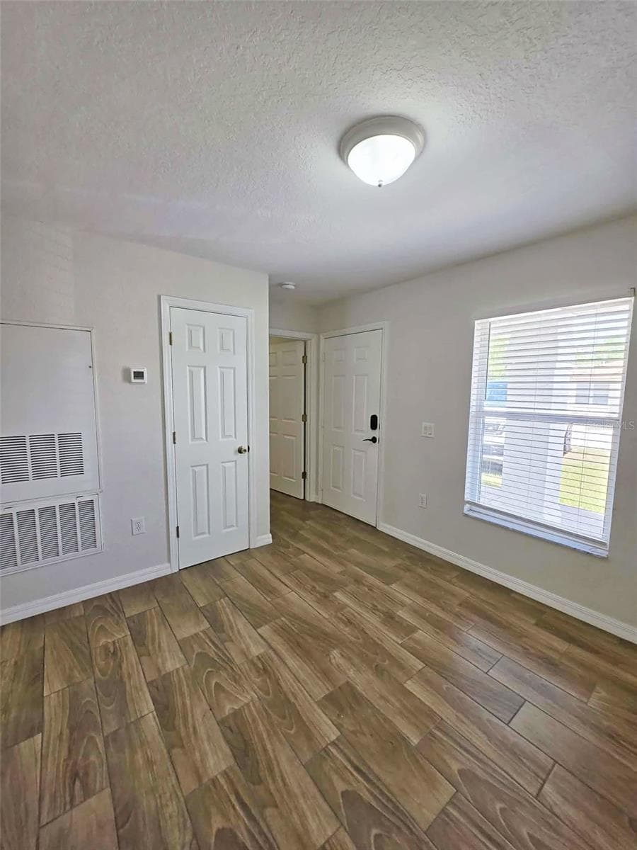 210 ORANGE AVENUE — photo 34 of 49