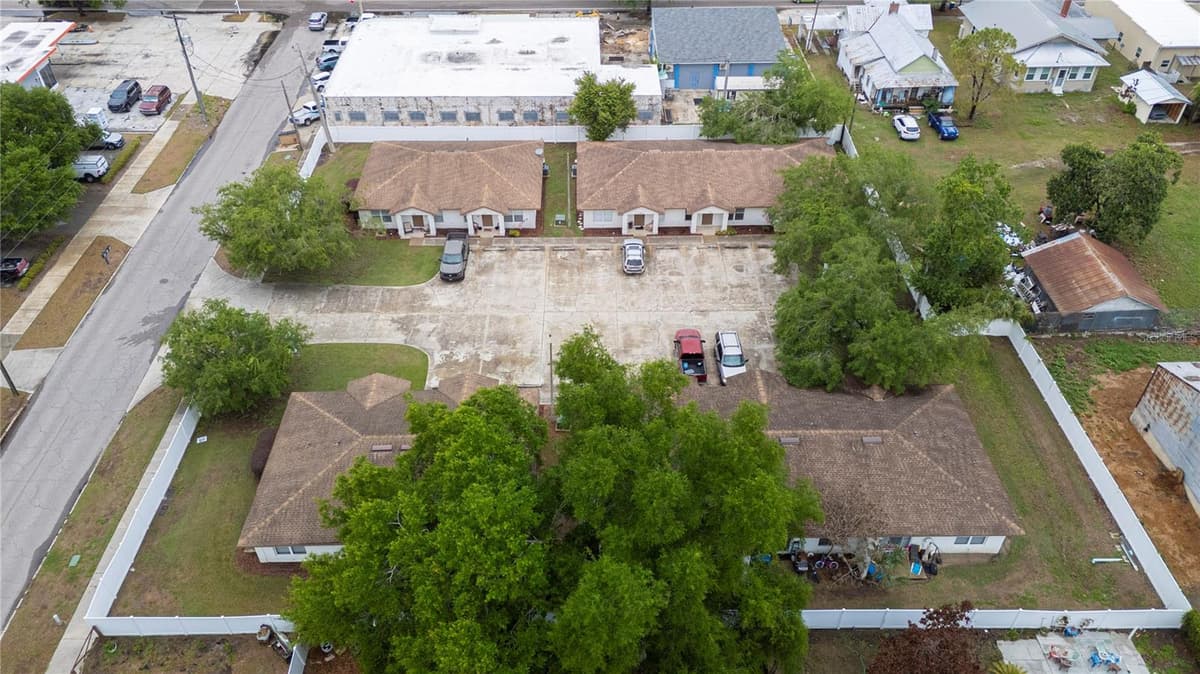 210 ORANGE AVENUE — photo 4 of 49