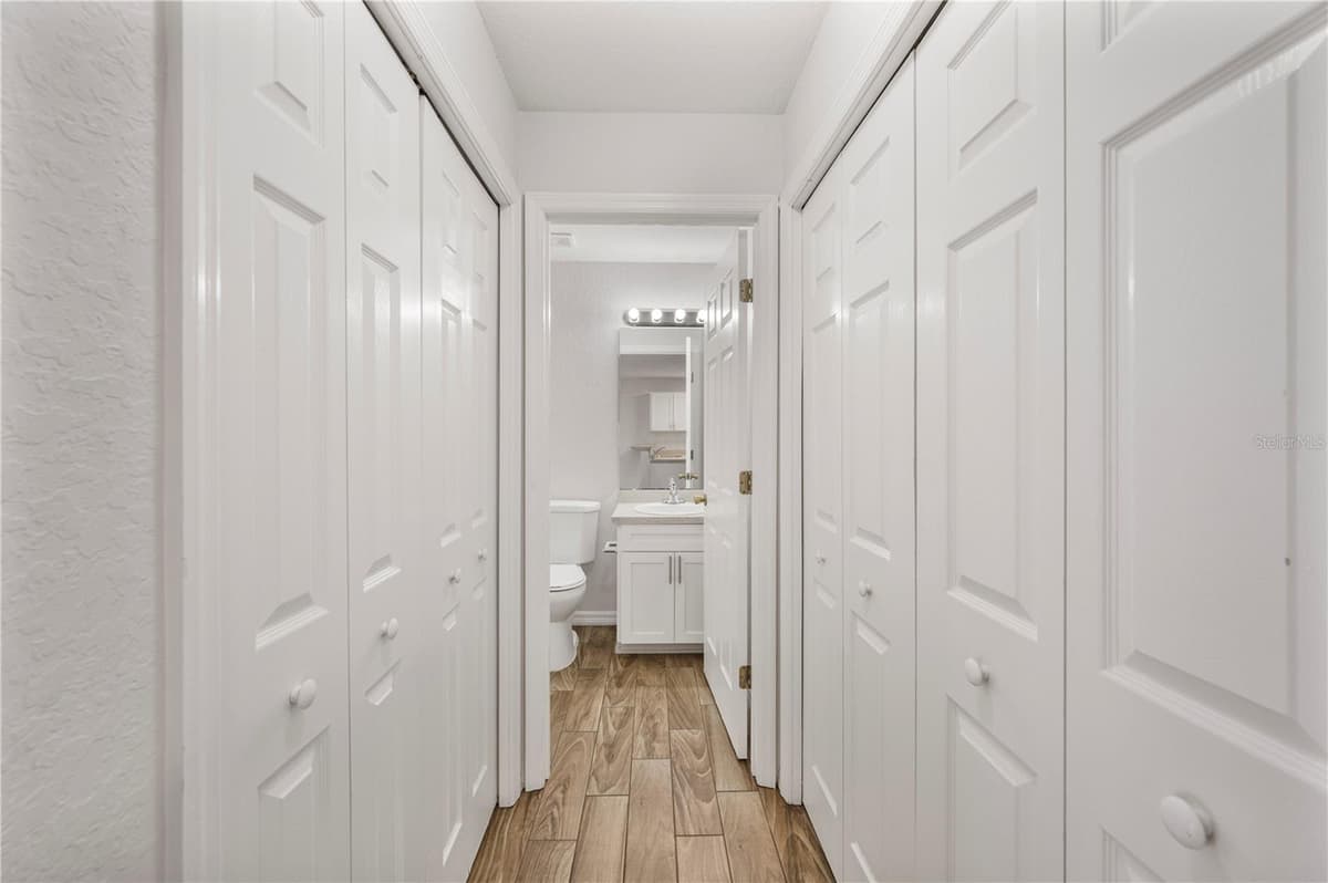 210 ORANGE AVENUE — photo 18 of 49