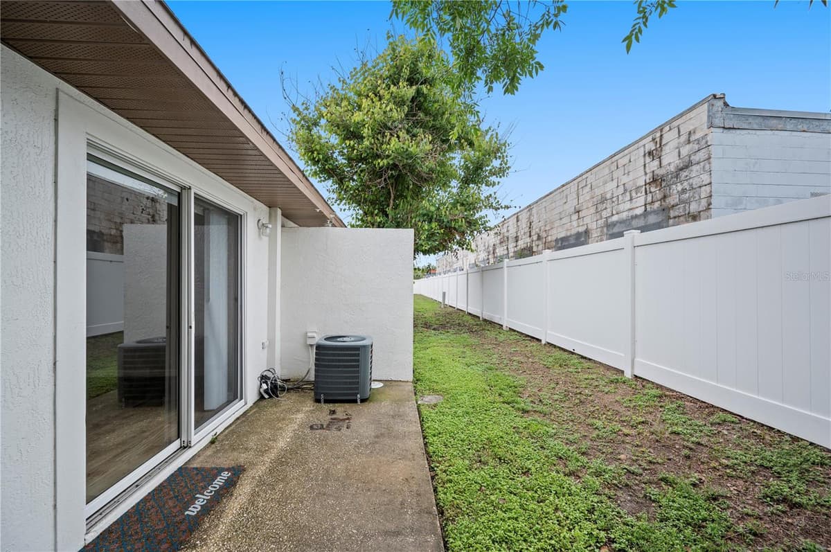 210 ORANGE AVENUE — photo 39 of 49