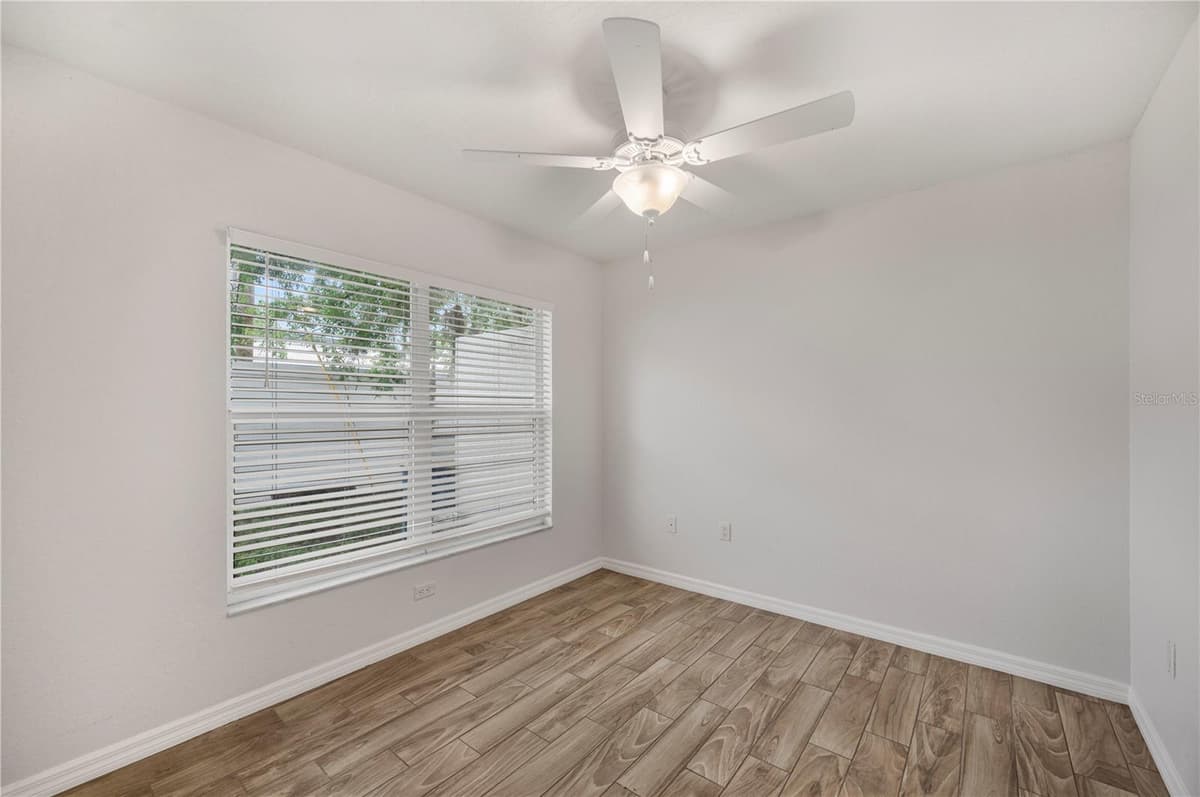 210 ORANGE AVENUE — photo 24 of 49