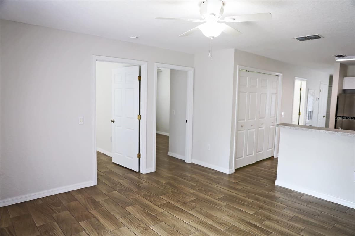 210 ORANGE AVENUE — photo 30 of 49
