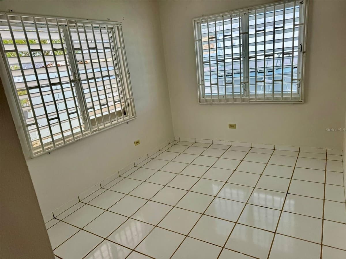 A11 BO ISLOTE, COSTA ATLANTICO — photo 18 of 44