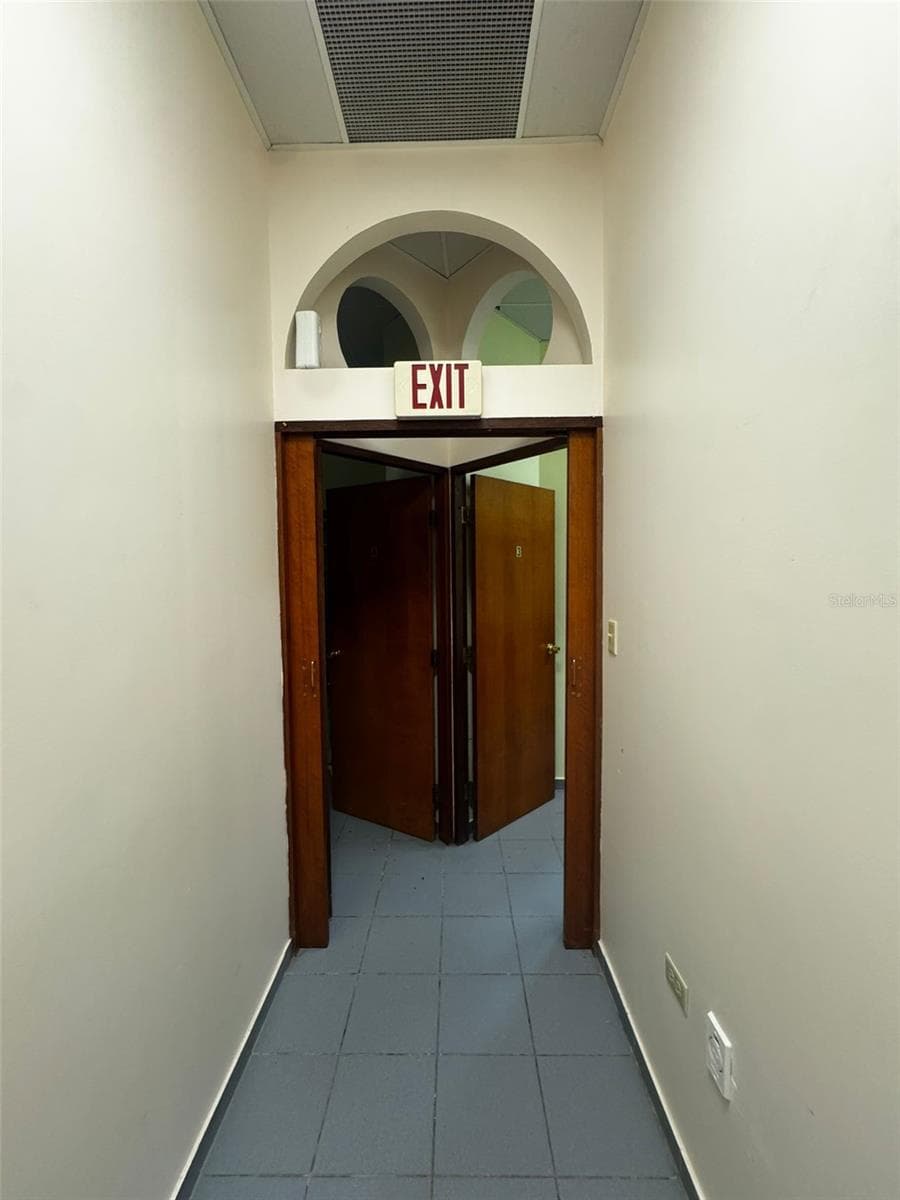 204 CALLE JULIO CINTRON — photo 17 of 19