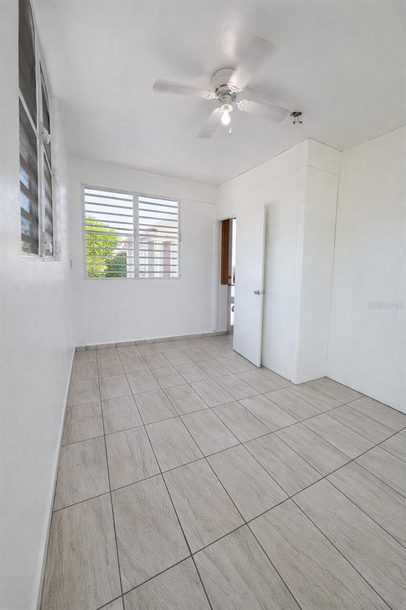PR 7758 BO. GUARDARRAYA — photo 21 of 38