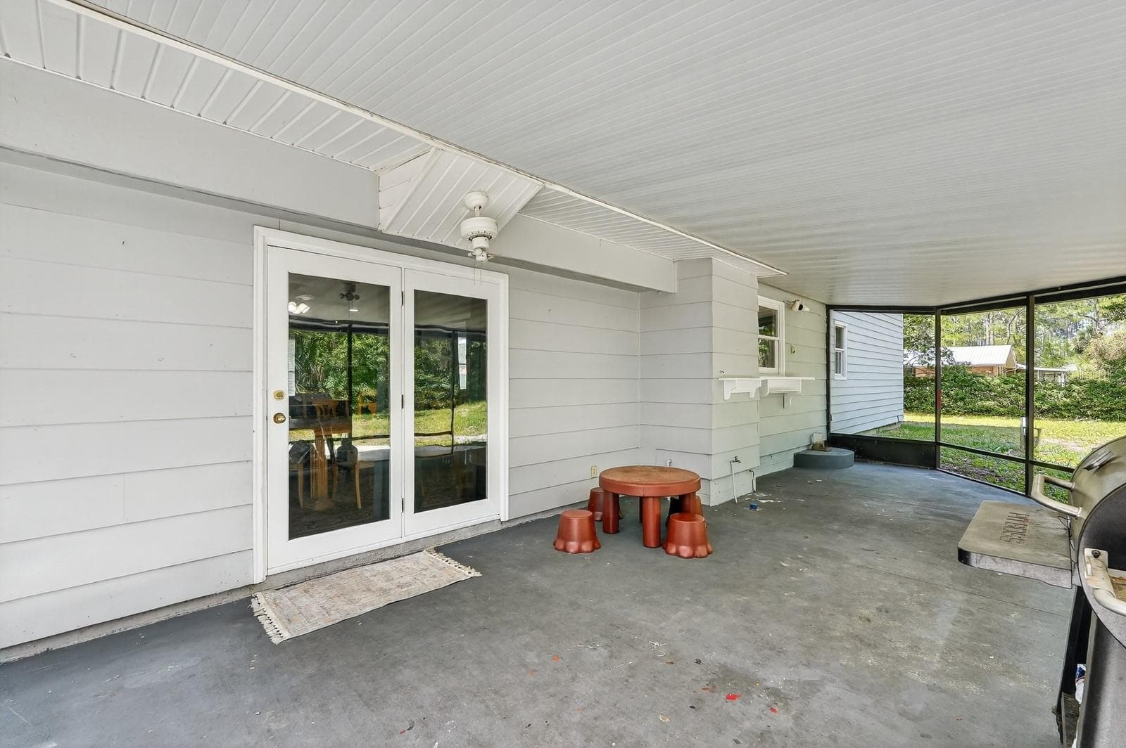 116 ROUND LAKE CIRCLE — photo 33 of 55
