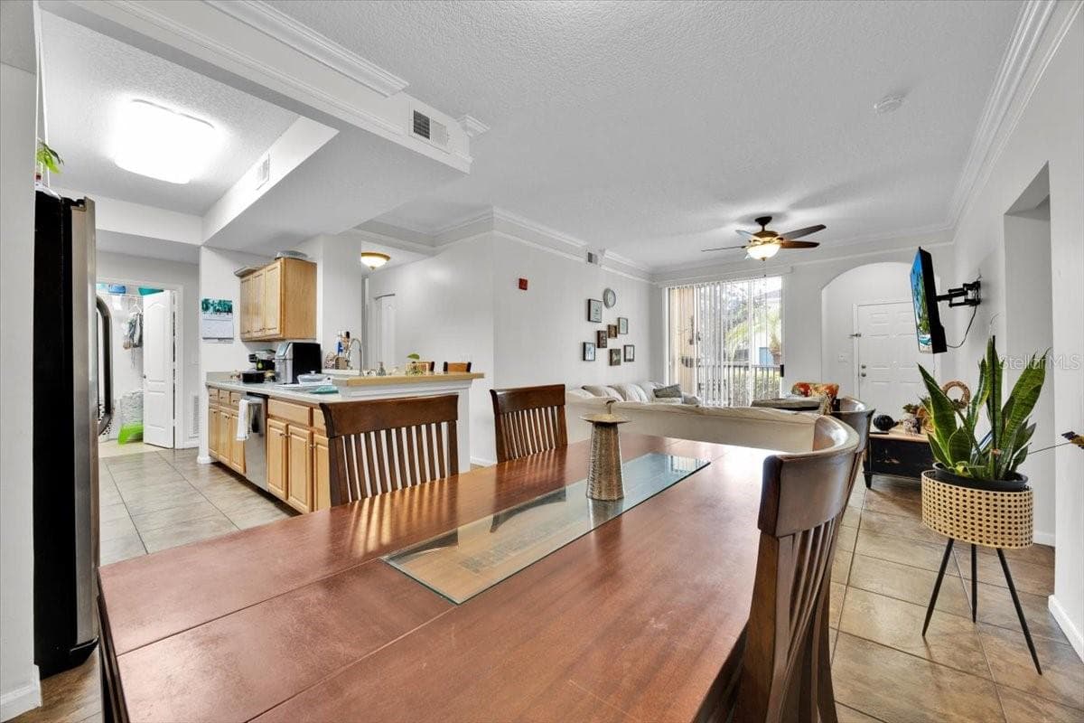 12017 VILLANOVA DRIVE — photo 8 of 20