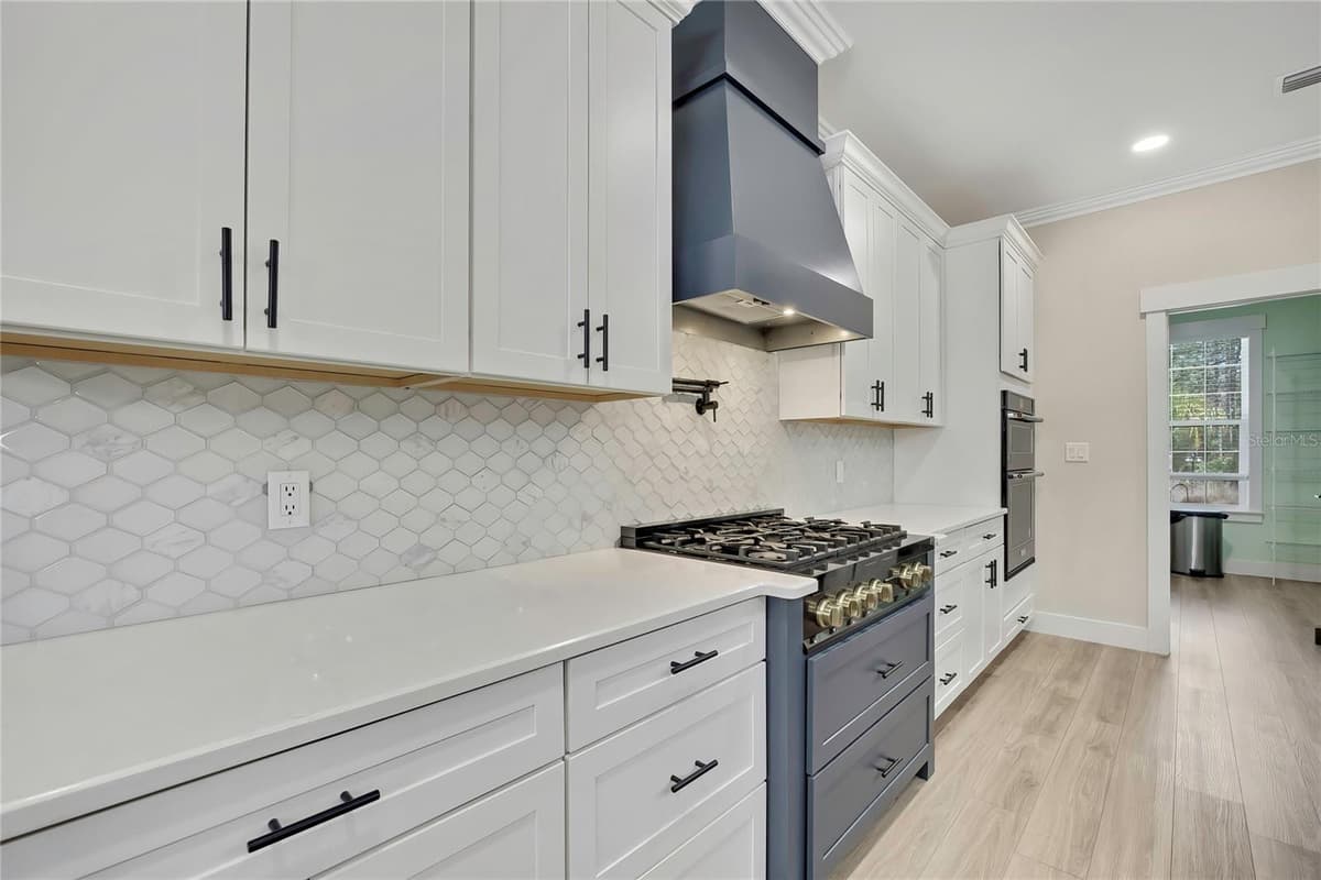 3991 BUCKHORN DRIVE — photo 19 of 82