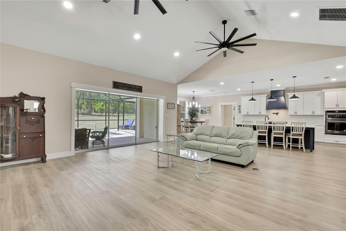 3991 BUCKHORN DRIVE — photo 12 of 82