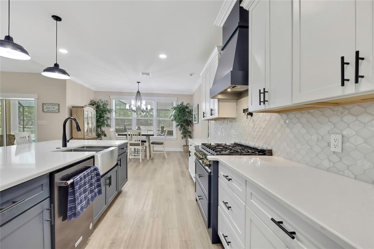 3991 BUCKHORN DRIVE — photo 15 of 82
