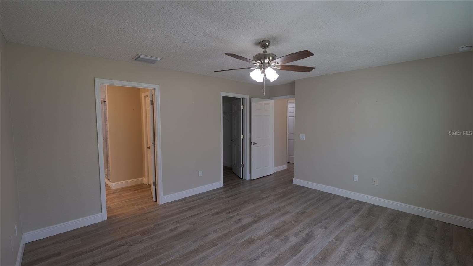 6374 RIO GRANDE DRIVE — photo 12 of 21